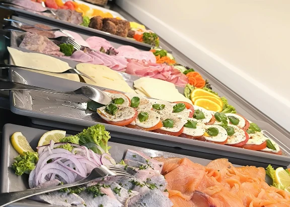 Frühstücksbuffet im Duhner Landhaus